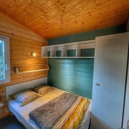 Village De Chalets Joyeuse Exterior photo