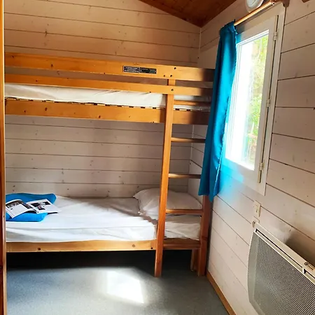 Village De Chalets Joyeuse Room photo