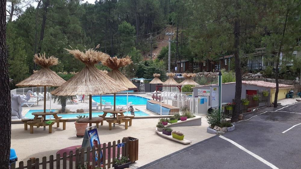 Campsite Village De Joyeuse
